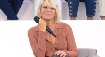 Amici, scoppia l’amore tra gli ex allievi: beccati così al concerto